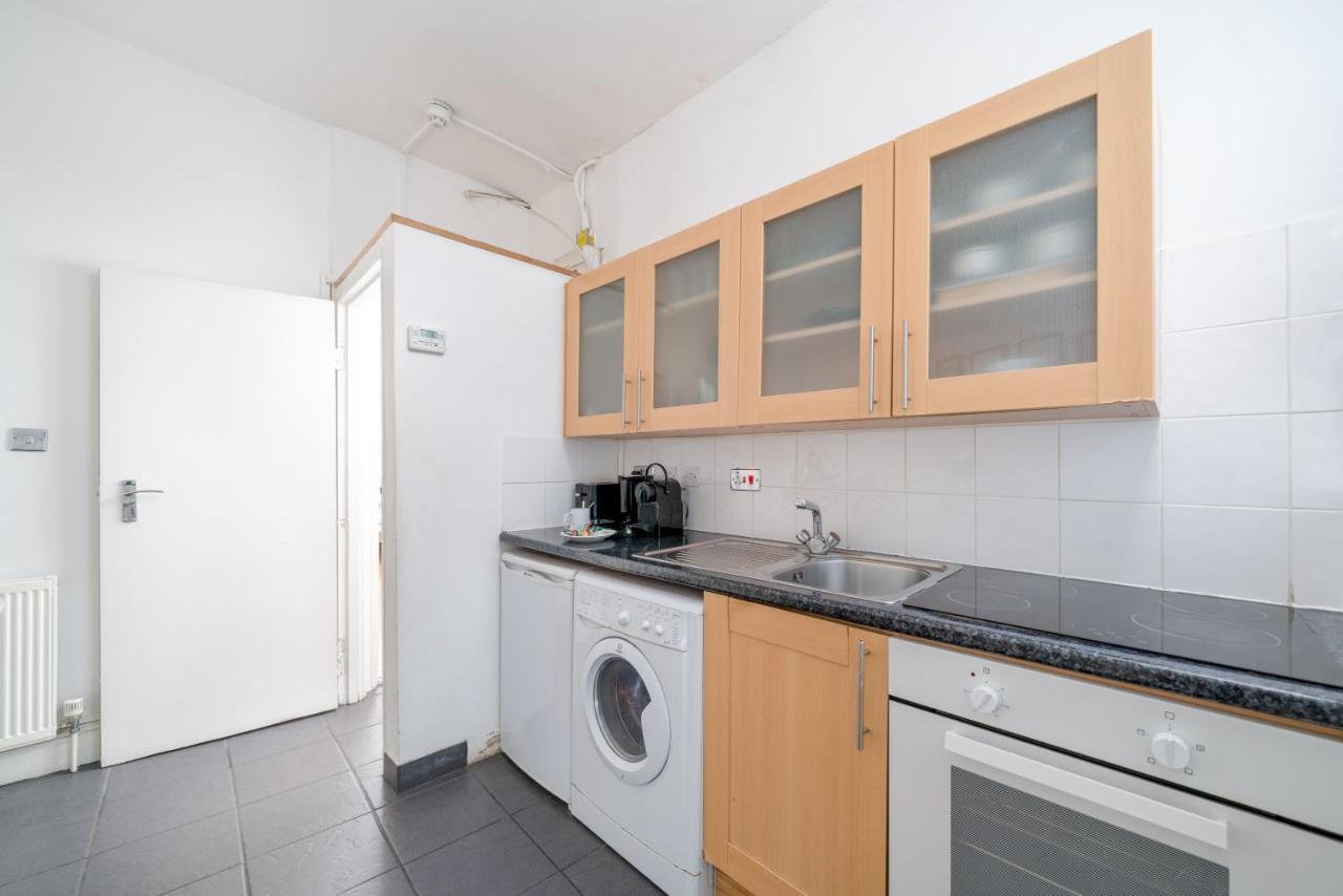 Soho Apartment Sleeps 4, Covent Garden & Leicester Square Londra Esterno foto