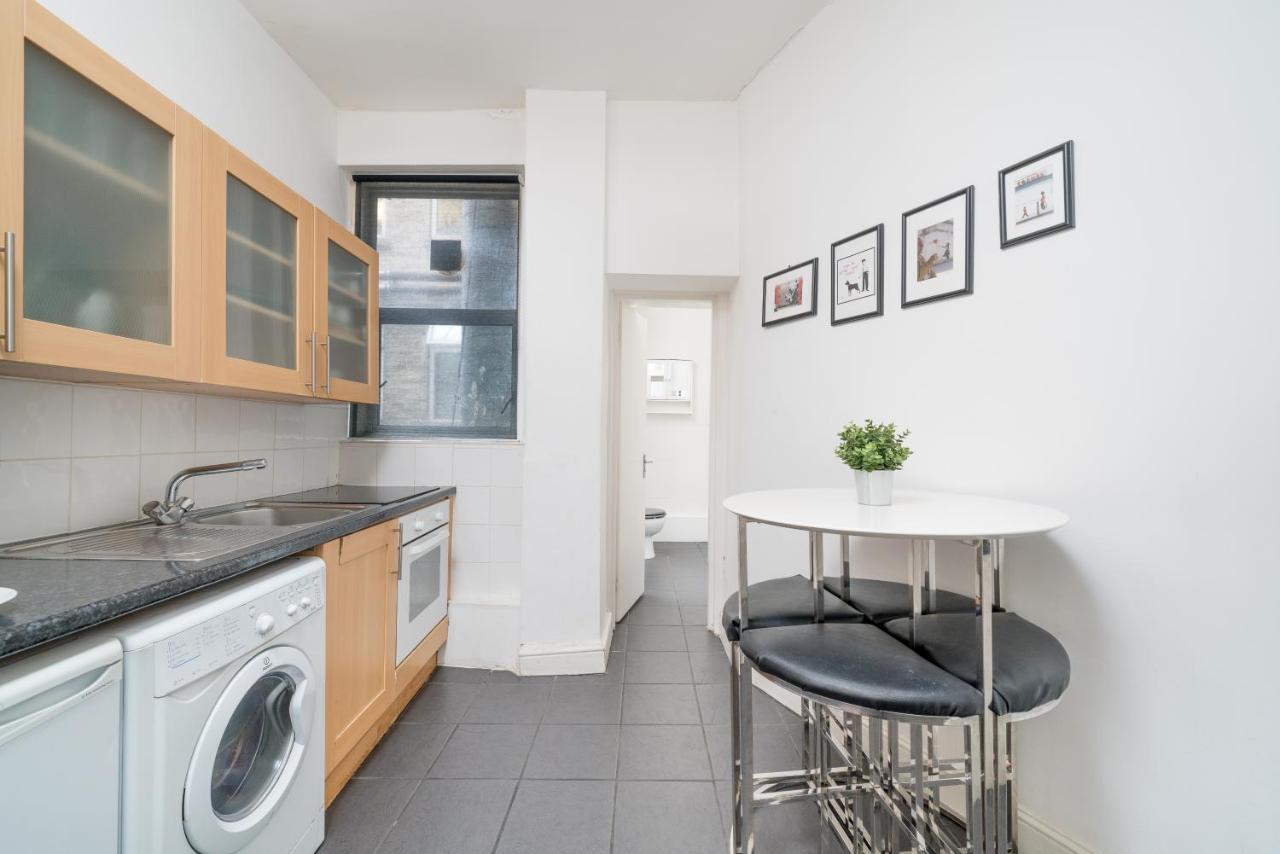 Soho Apartment Sleeps 4, Covent Garden & Leicester Square Londra Esterno foto