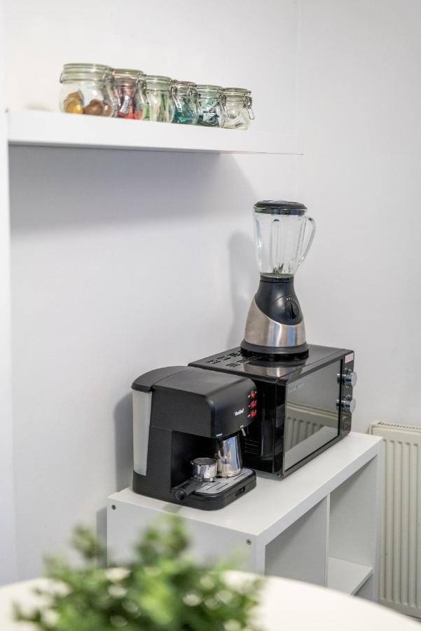 Soho Apartment Sleeps 4, Covent Garden & Leicester Square Londra Esterno foto